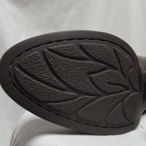 Born Leather Ankle Boots - Picture 7 of 14